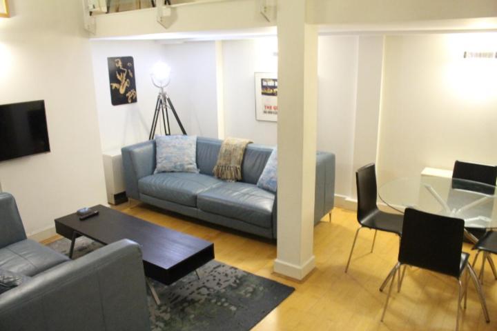 Central 2-Bed, 2-Bath Sanctuary Near Holborn Station, Covent Garden & West End Londres Exterior foto